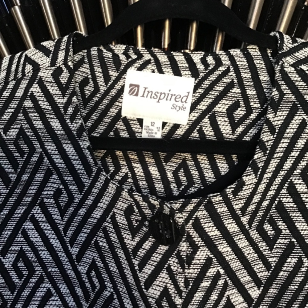 Inspired Style Blazer Top - Picture 2 of 3